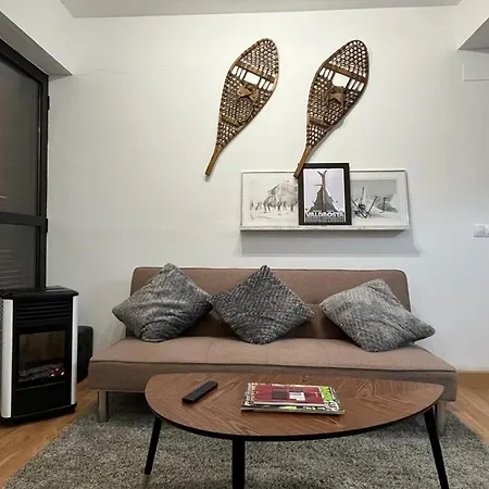 Apartment Esqui O Naturaleza En Verano Por La Virgen De La Vega Valdelinares Alcala De La Selva